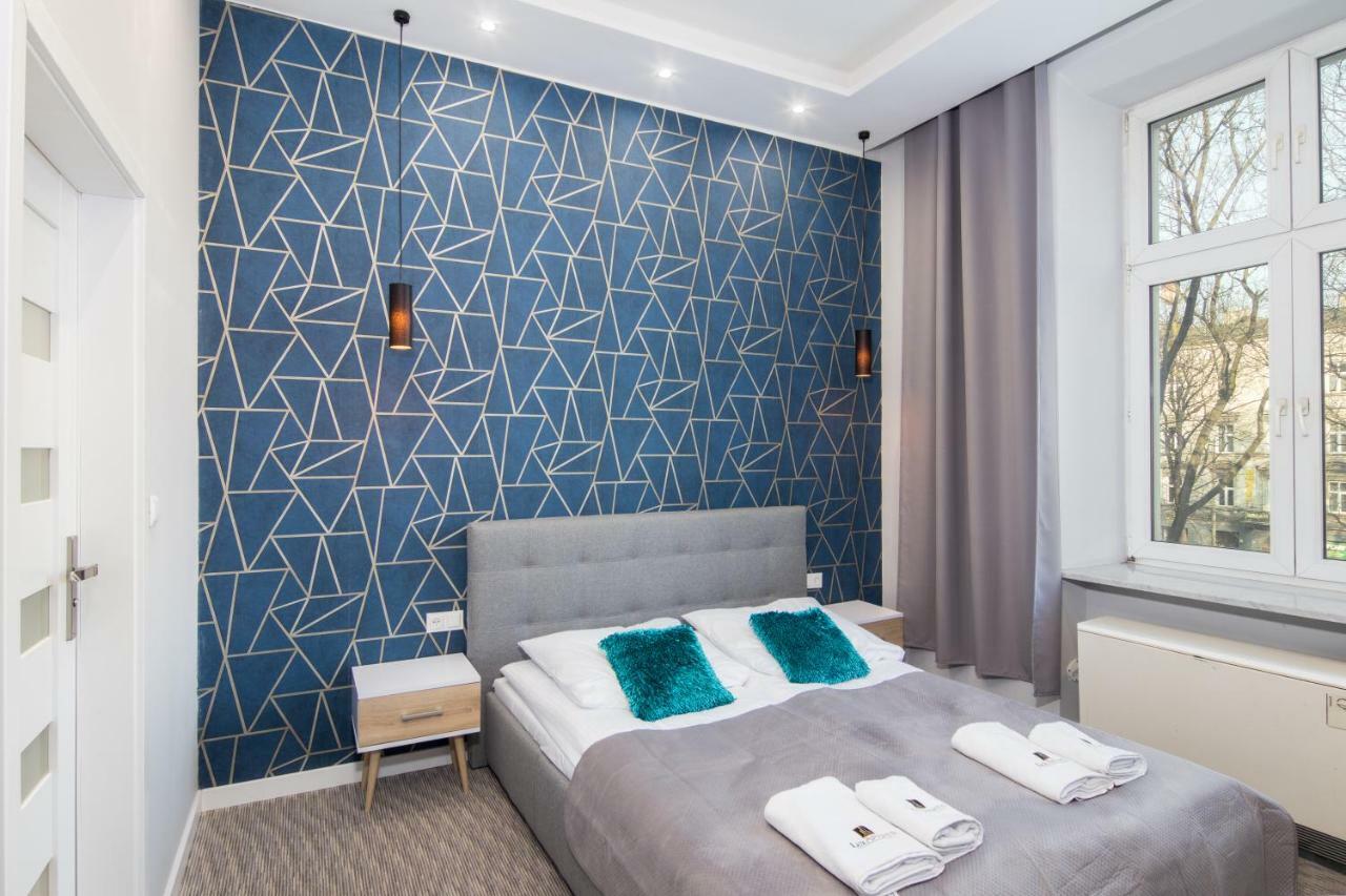 Luxaparts Kraków Exteriör bild