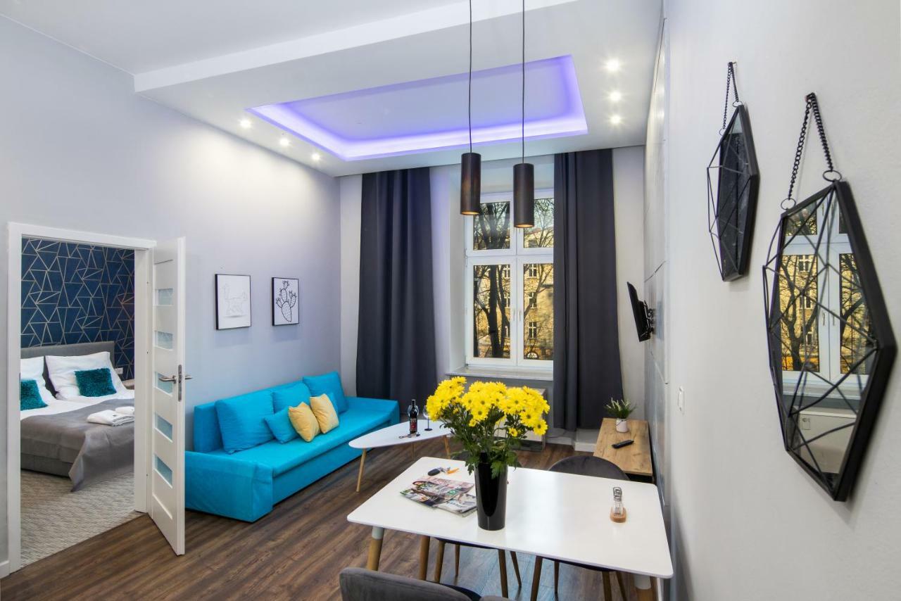 Luxaparts Kraków Exteriör bild